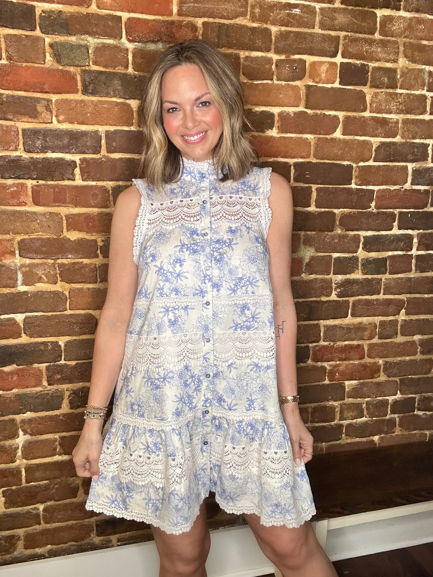 Kinsleigh Dress