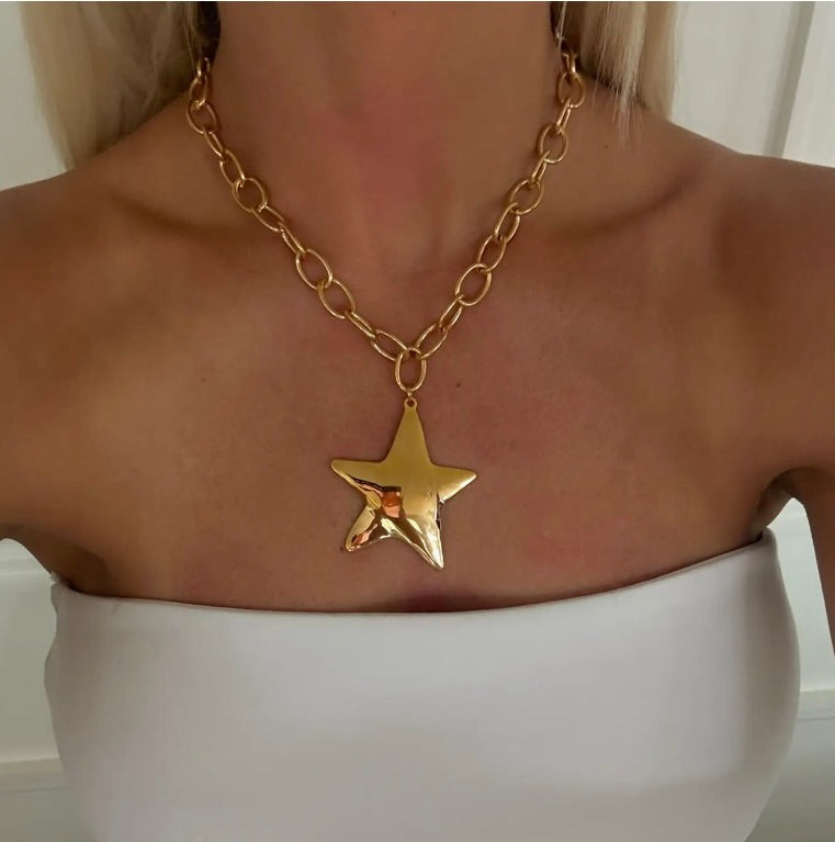 Star necklace