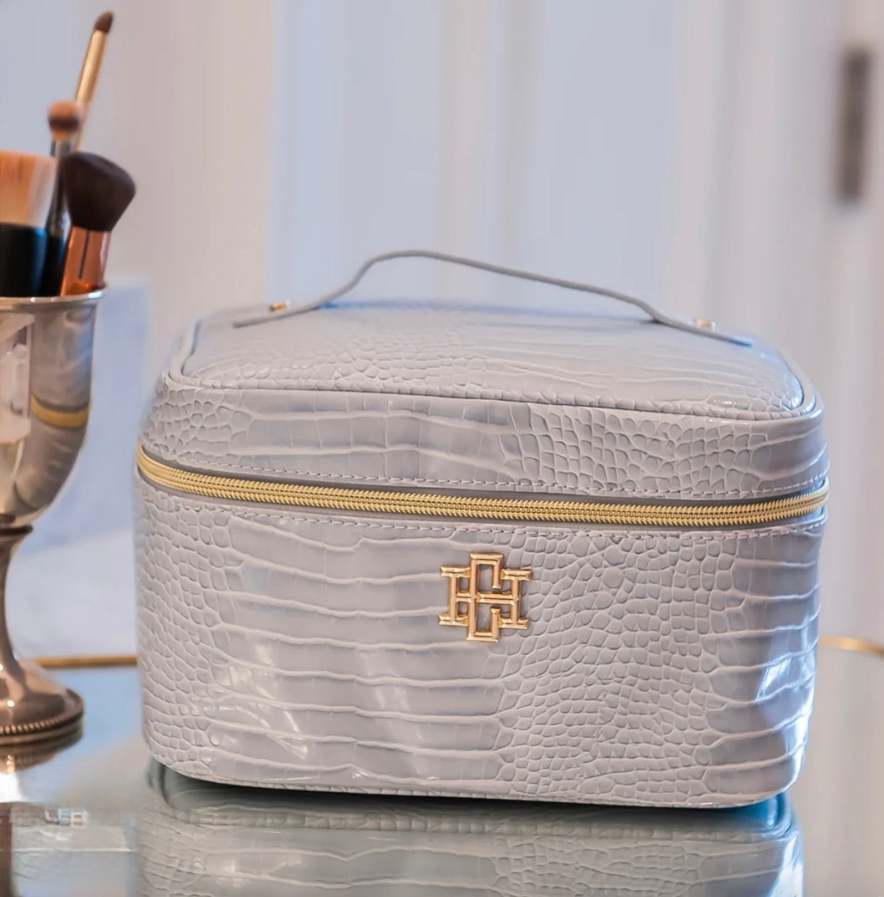 CH Hampton train case