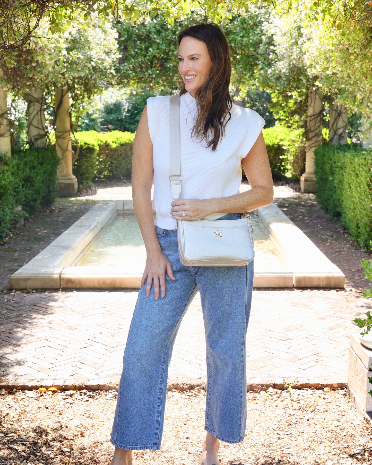 Paxton Crossbody with Pockets Pearl PB