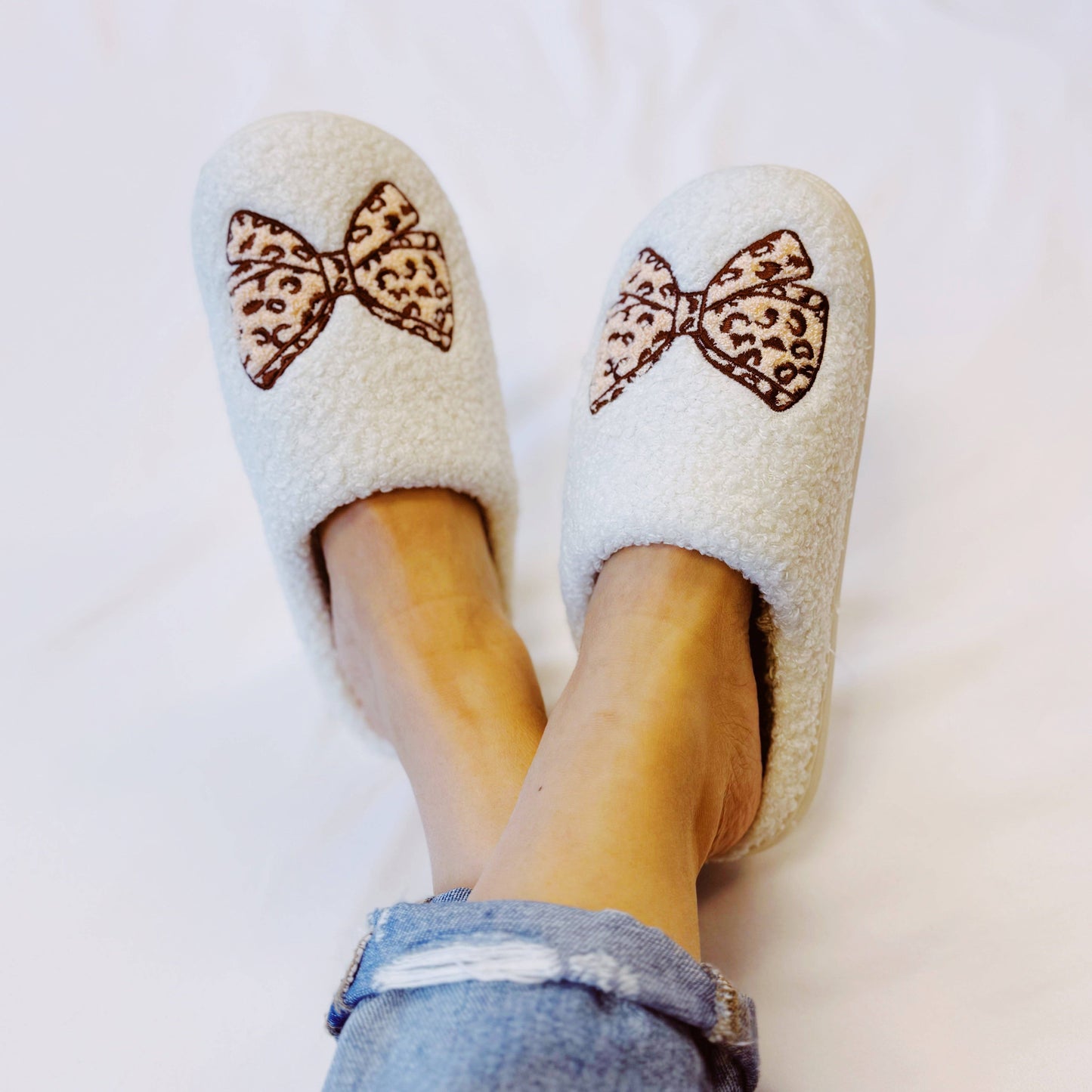 Emily Bow Cozy Lounge Slippers: L/XL