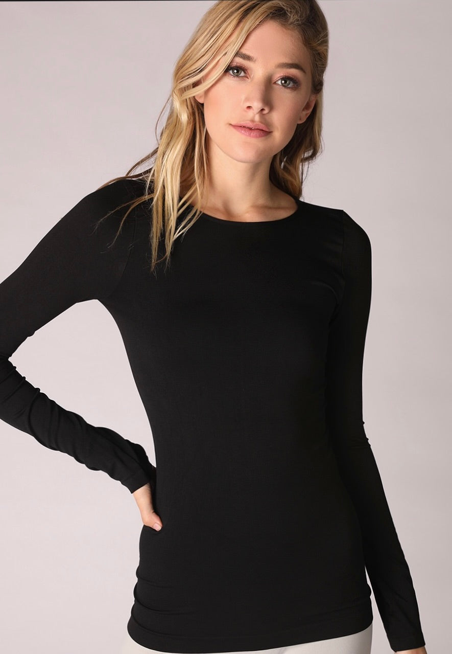 NIKIBIKI- black long sleeve crew neck