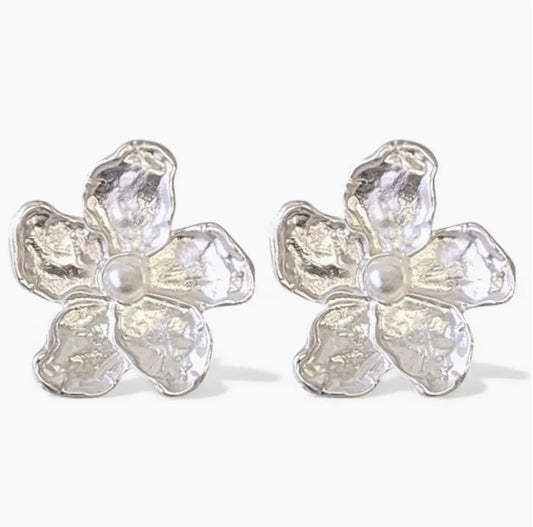 Silver Hibisus Flower earring